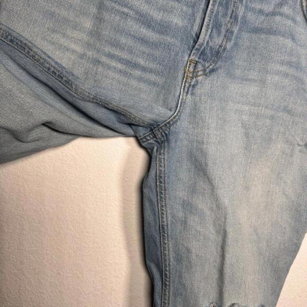 We the Free People Wide Leg‎ Cropped Jeans Distressed Button Fly Size 31 - Picture 3 of 8
